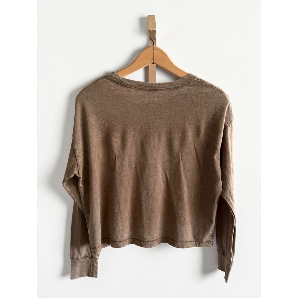 Aerie Womens XS Brown Mineral Wash Long Sleeve Cropped T-Shirt Oversized Fit - Picture 2 of 3